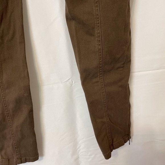 Kenneth Cole Women’s Brown Cargo Pants - Picture 13 of 14